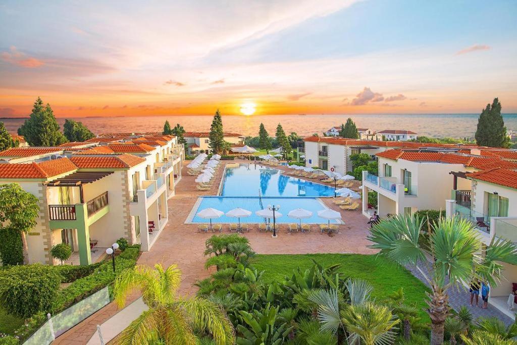 Freij Hotel & Resort - Adults Only Ayia Napa Exteriör bild